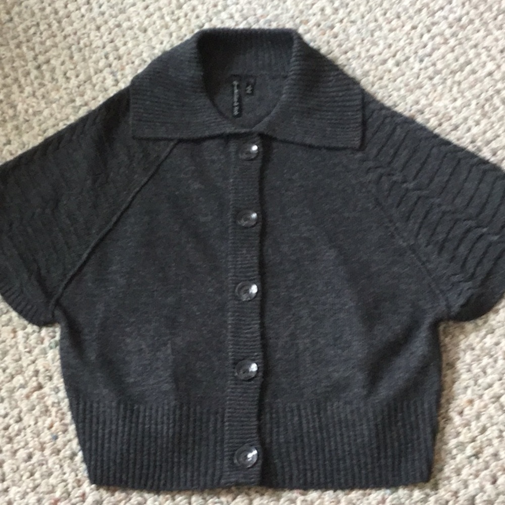 Allie & Rob gray cardigan sz Med